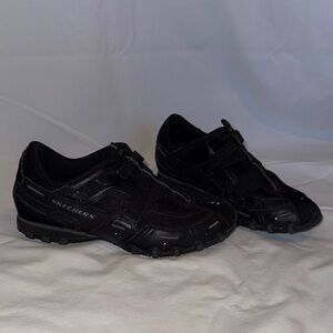 Skechers Women’s  Black Athletic Sneakers